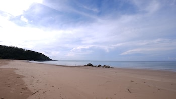 LANTA SUNMOON BUNGALOW