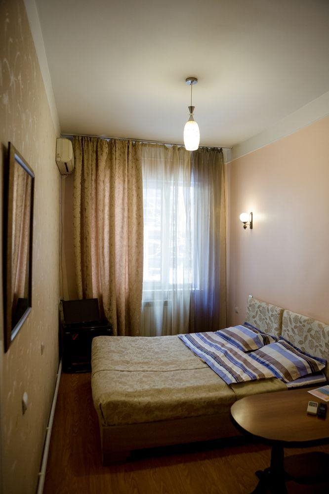 TAG HOSTEL