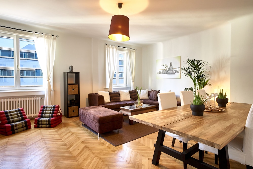 OPERA CITY CENTER APARTMENTS