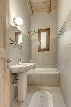 MASTROGIANNIS VILLA DAFNE