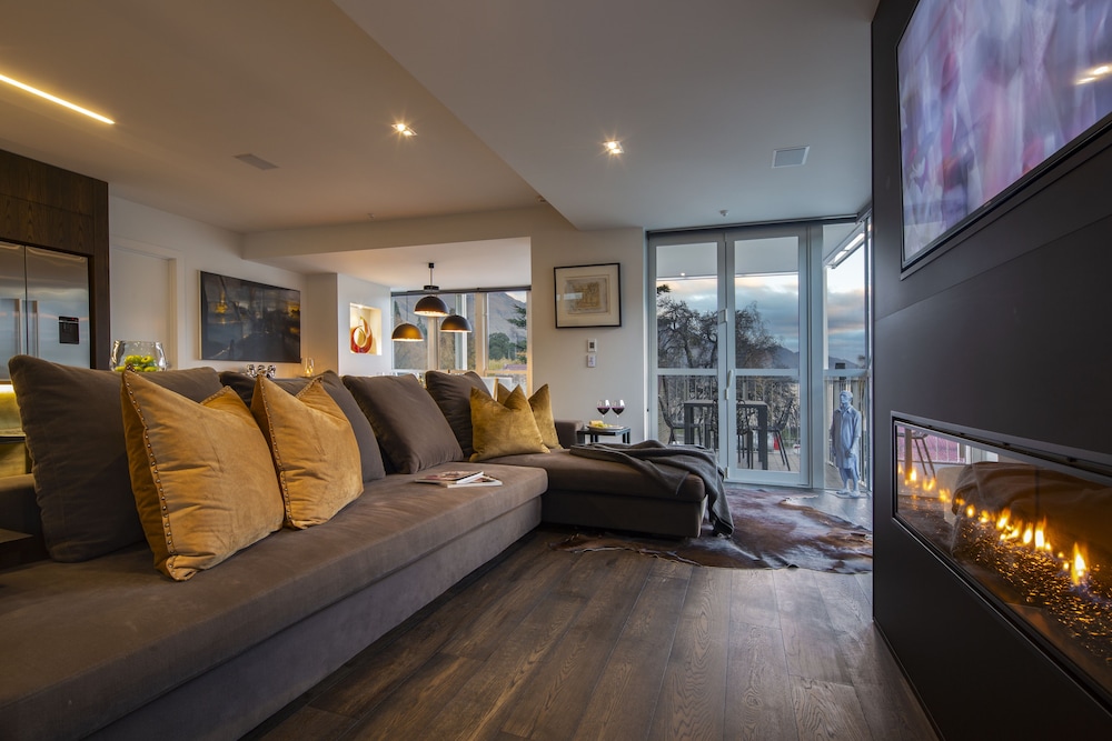 HYDE LOFT