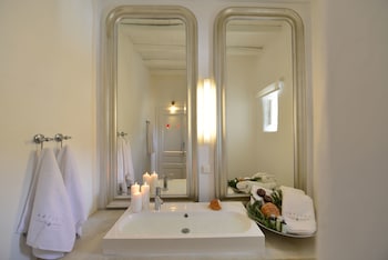 VILLA ARTISTI MYKONOS