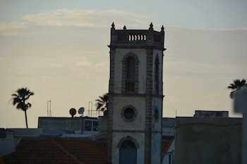 HOTEL L&APOS;IGLESIA