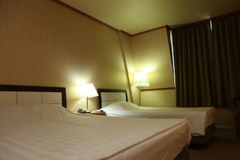 JEJU PEARL TOURIST HOTEL