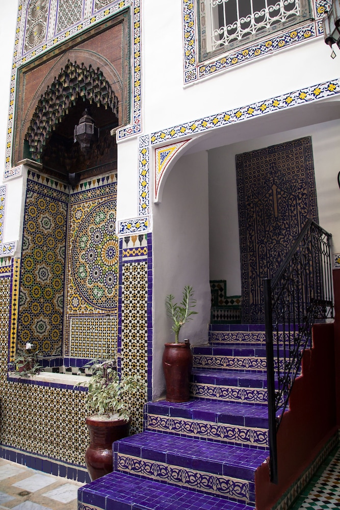 RIAD SAHRAUI