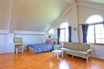 MUNMOON HOUSE