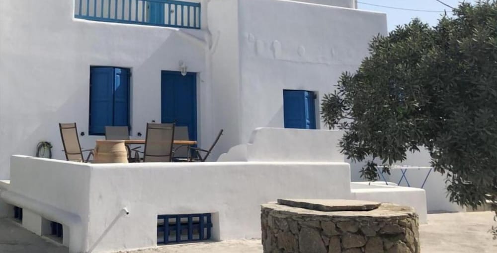 MYKONIAN ECLECTIC STUDIO FOR 2