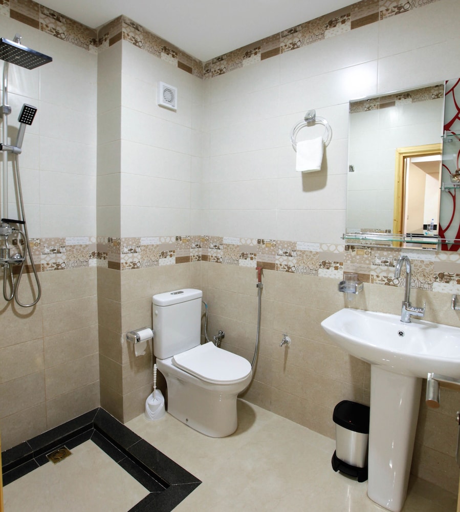 DAKHLA WHITE HOUSE