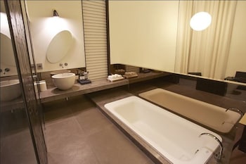 JS THE CLASSIC HOTEL