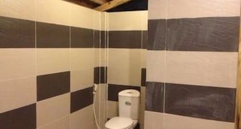 THUYHOUSE RESORT