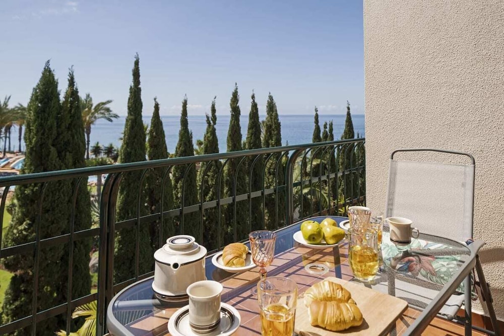 PROMENADE I, WITH SEA VIEW FOR FAMILIES