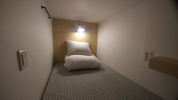 MTT GUEST HOUSE HOSTEL