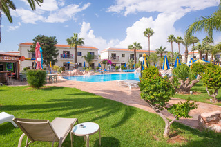 LOUTSIANA I & II DELUXE APARTMENTS