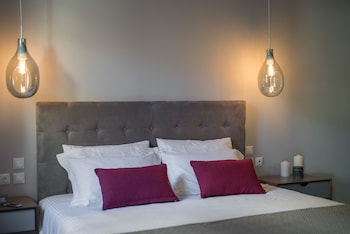 BLUEBELL LUXURY SUITES