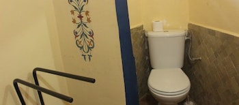 FUNKY FES HOSTEL