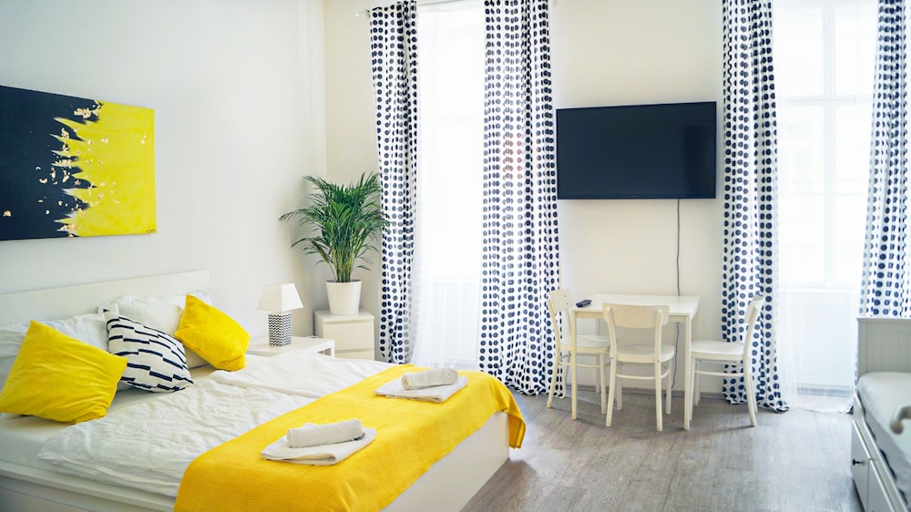 MODERN APARTMENT IN THE HEART OF VIENNA (4)