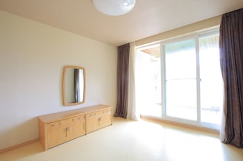 YONGPYONG RESORT VILLA CONDOMINIUM