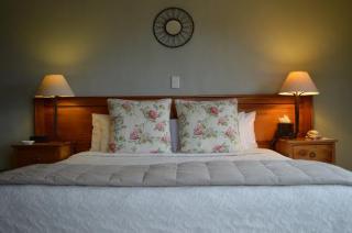 BROWNS BOUTIQUE HOTEL