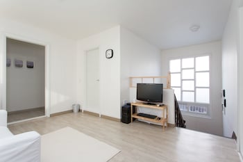 ISSUE SEOUL GUESTHOUSE