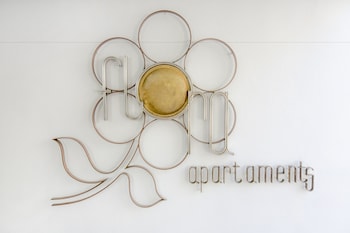 APARTHOTEL FLORA