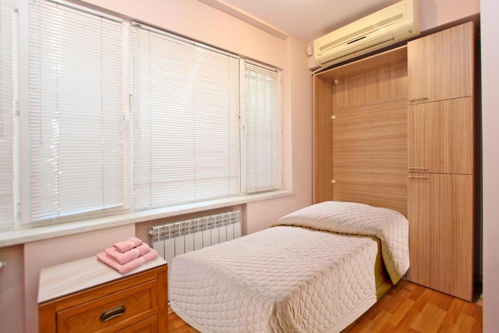 TOP APARTMENTS - YEREVAN CENTRE