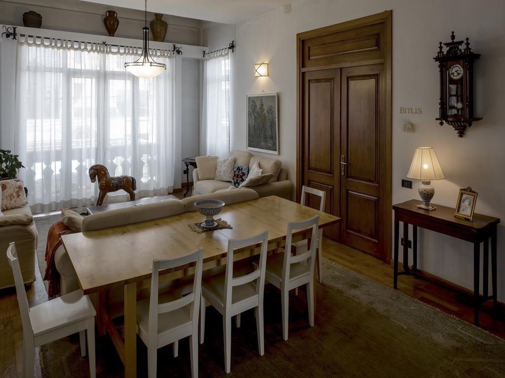 VILLA AYGHEDZOR