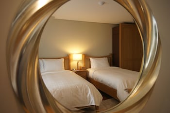 ILLEINN HOTEL