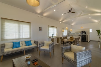 CASHEW CASHEW VILLA