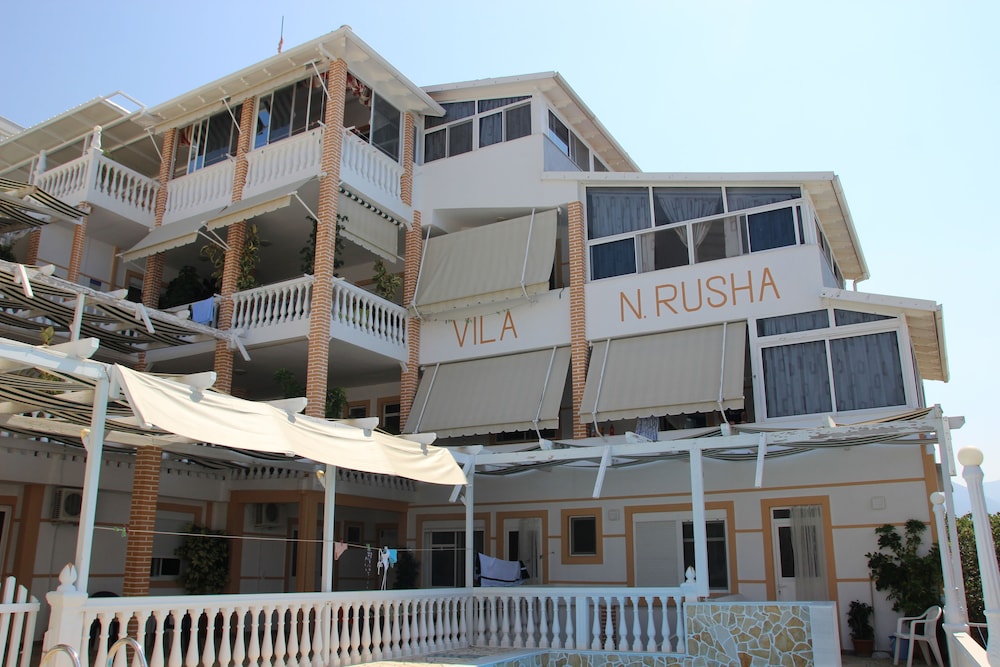 QEPARO NAPOLON COMPLEX