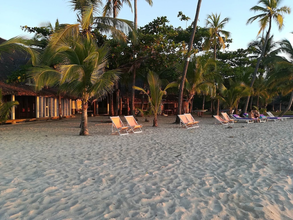 AU BELVEDERE LA VILLA OFFERS A GRAND EXPIRIENCE WAIL IN MADAGASCAR