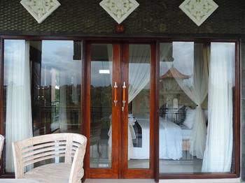 ADI BISMA INN