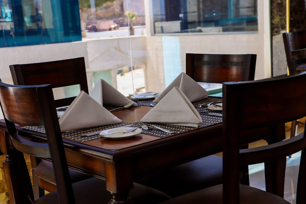 THE RN HOTELS
