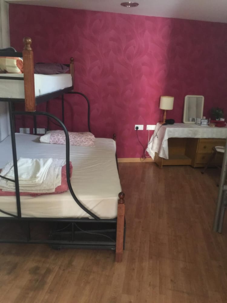 PAPHOS INN HOSTEL