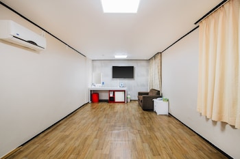 JEJU OAKRA HOTEL