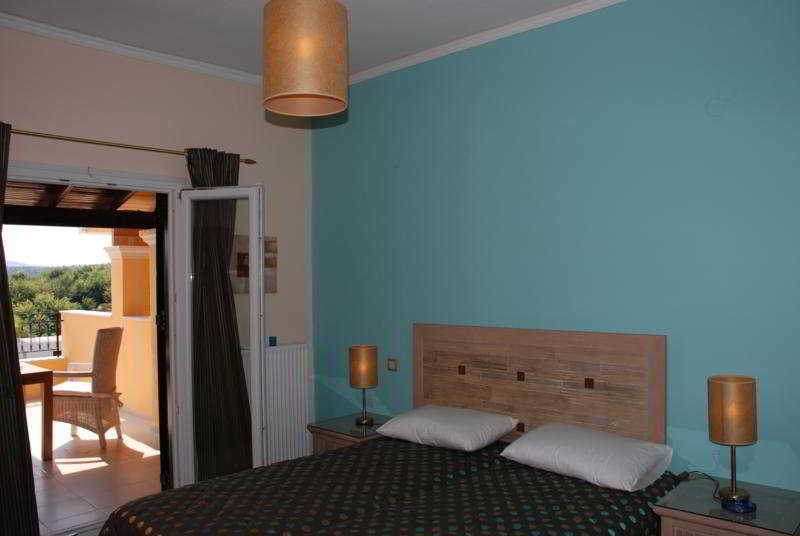 SPITI NIKOS