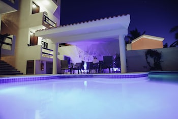 VILLAS DE ROSA BEACH RESORT