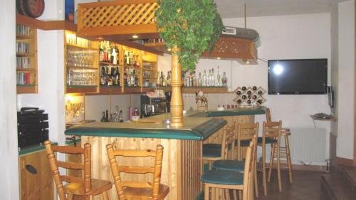 HOTEL LANDHAUS ZELL AM SEE