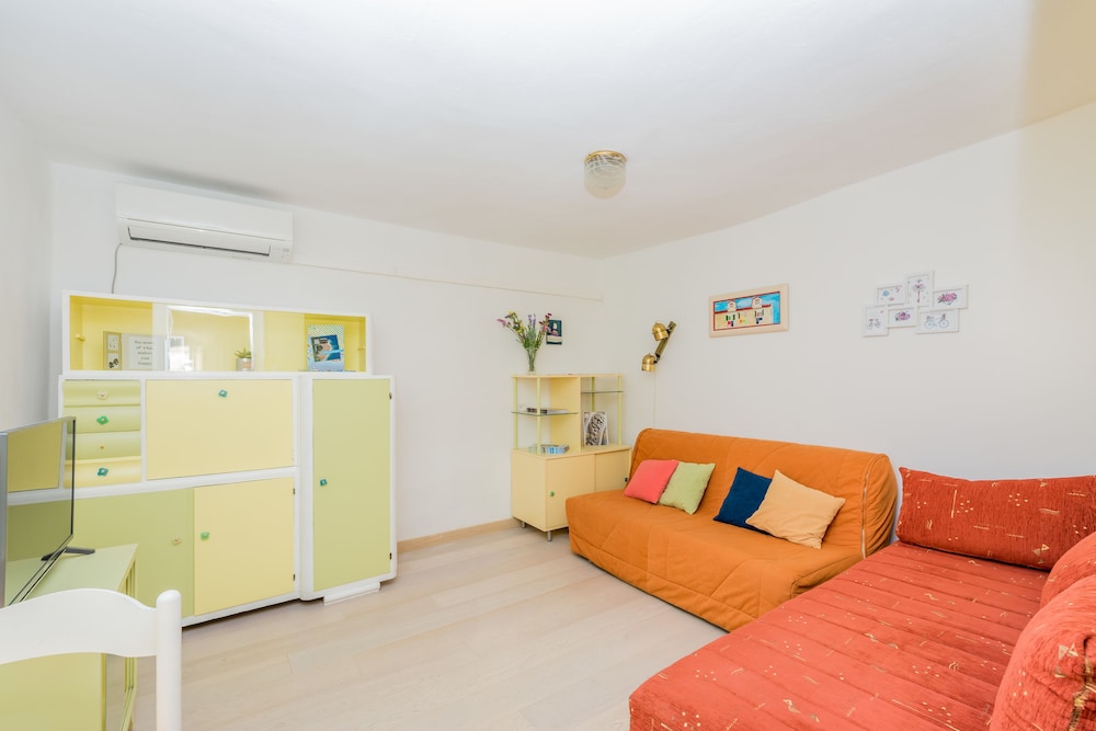 APARTMAN MIRKO&MIMI
