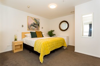 CATHEDRAL JUNCTION APARTMENT