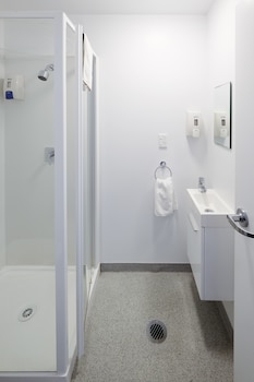 HAKA LODGE AUCKLAND - HOSTEL