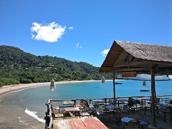 LANTA MARINE PARKVIEW RESORT