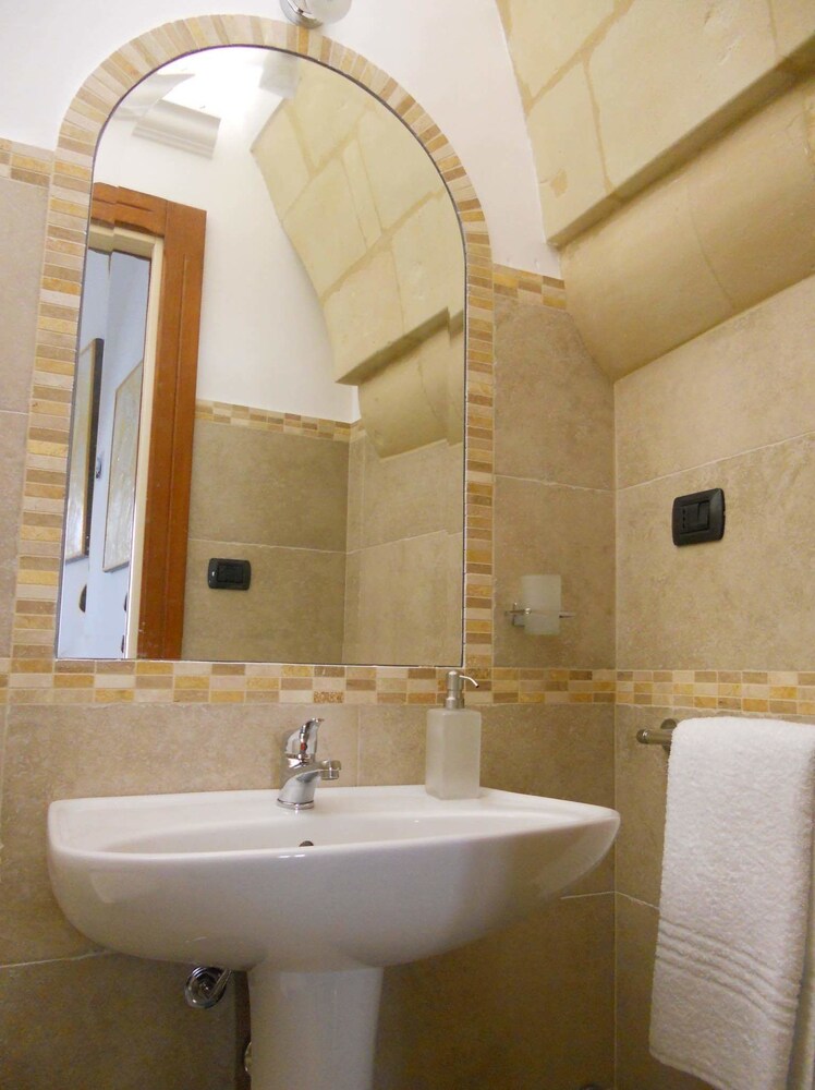 LA BELLA LECCE ROOMS