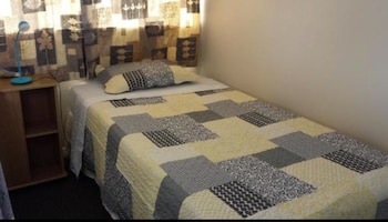 AIRPORT SILVER FERN ACCOMMODATION