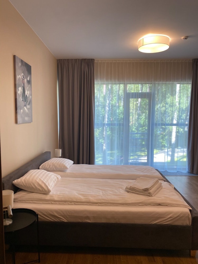 FRESH AND LOVELY APARTMENT