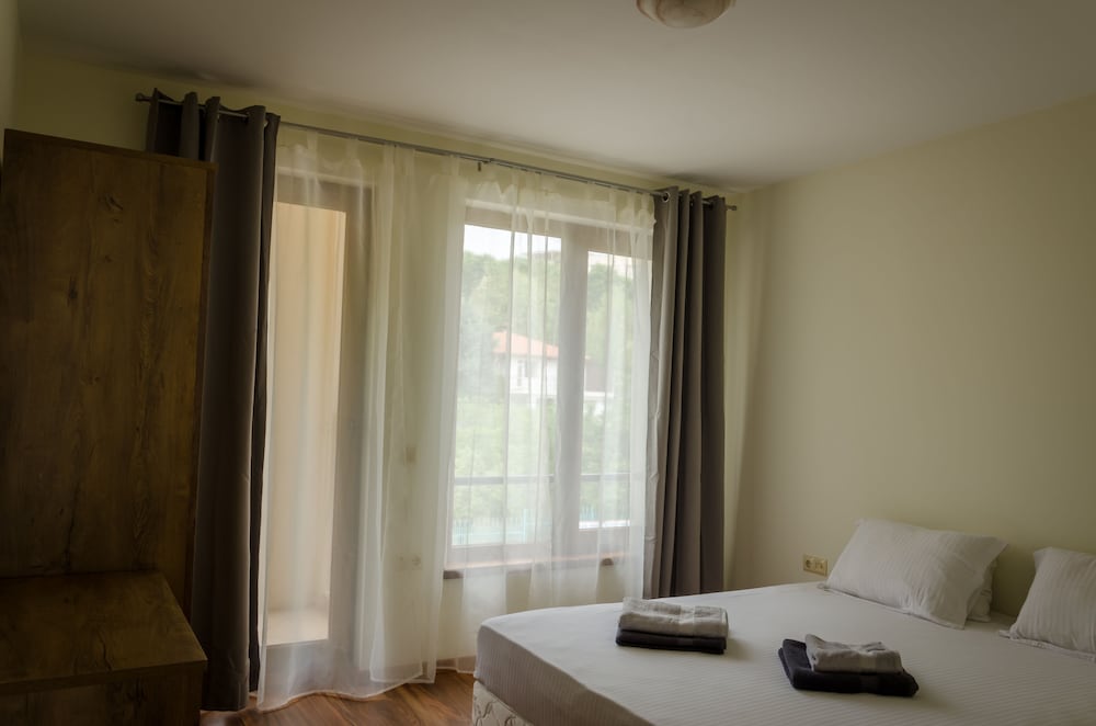 SUNNY SUITES BY CASA DEL MARE