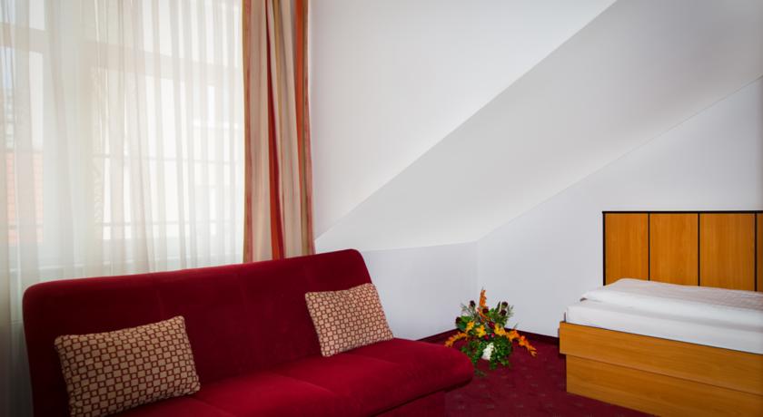 GARTENHOTEL GABRIEL