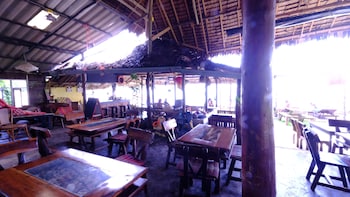 BAAN PHU LAE