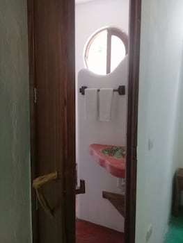 HOTEL DOS CEIBAS ECO RETREAT