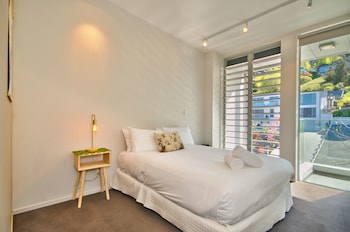 MODERN SANCTUARY AT KENT STREET