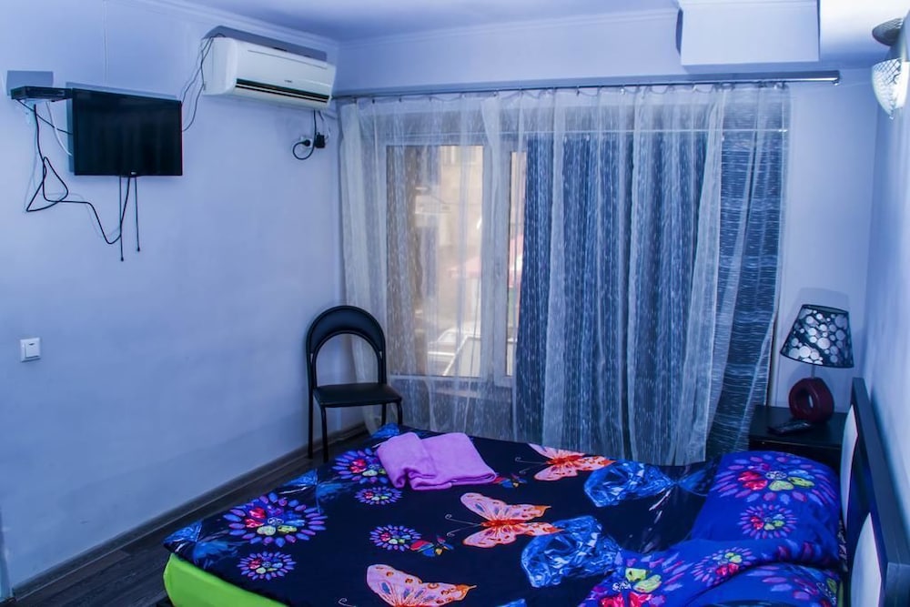 HOSTEL TOUR VERGINIA